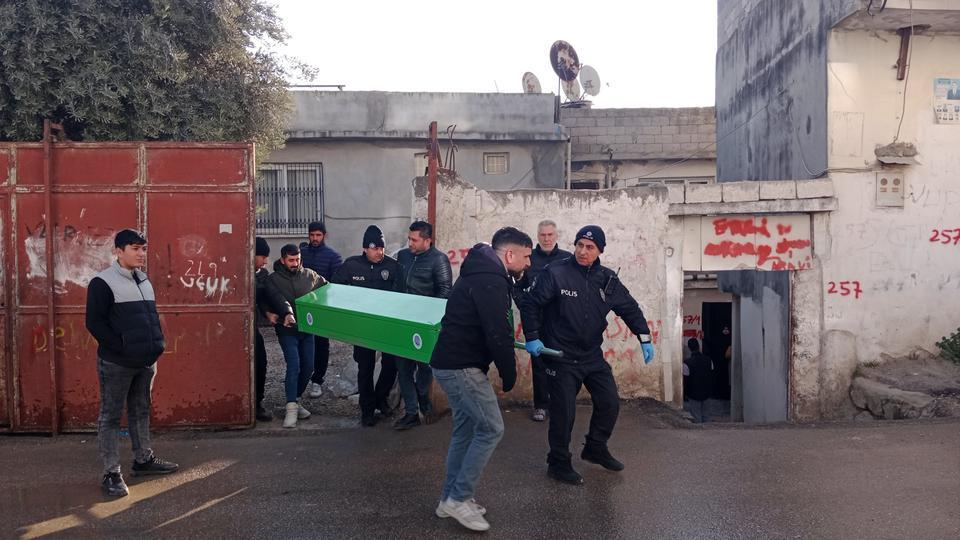 Genç kadın evinde ölü bulundu, şüpheli bakın kim?