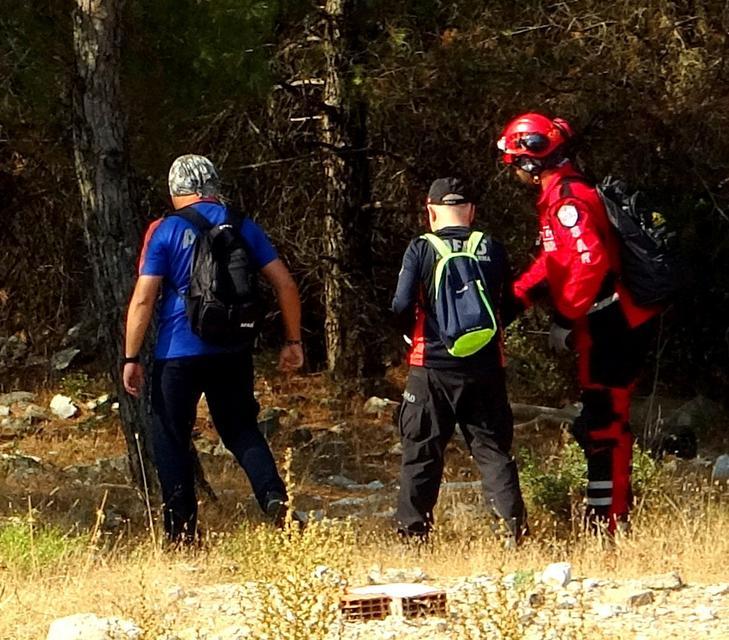 MUĞLA'DA KAYBOLAN ALZHEİMER HASTASI KADINDAN BİR HAFTADIR HABER ALINAMIYOR