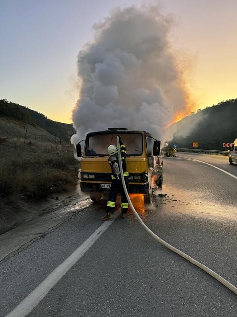 YAKIT DOLU TANKER ALEV ALDI