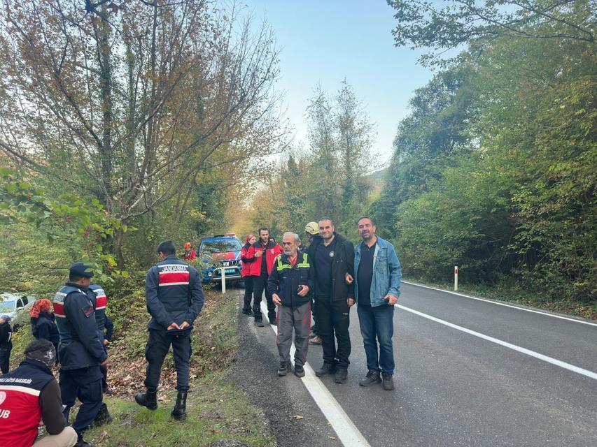 KARABÜK'TE 10 GÜNDÜR KAYIP OLAN YAŞLI ADAM ÇAY KENARINDA ÖLÜ BULUNDU