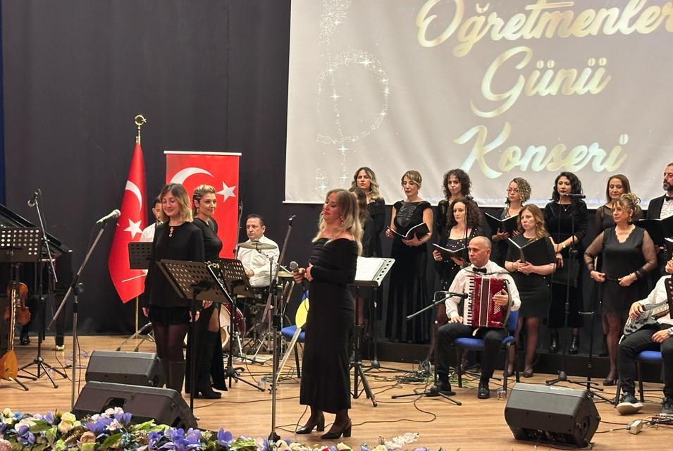 Aydın’da Öğretmenler Gününe özel unutulmaz bir konser düzenlendi