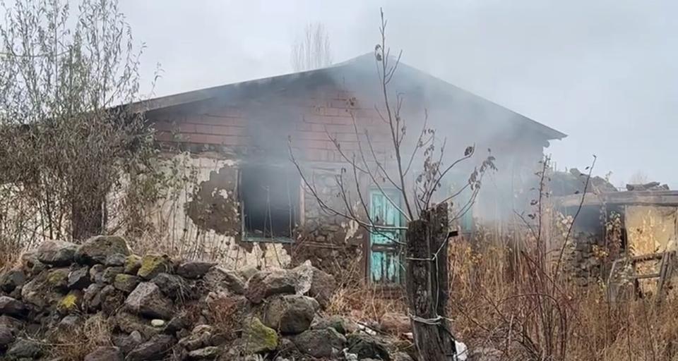 YAŞLI KADIN EVİNDE ÇIKAN YANGINDA CAN VERDİ