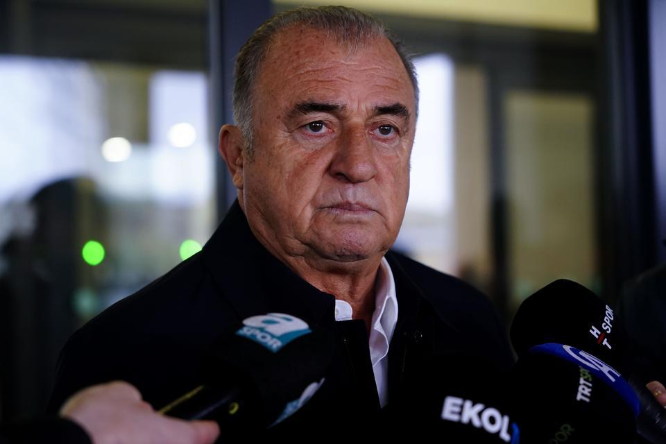 Fatih Terim ayın teknik direktörü seçildi