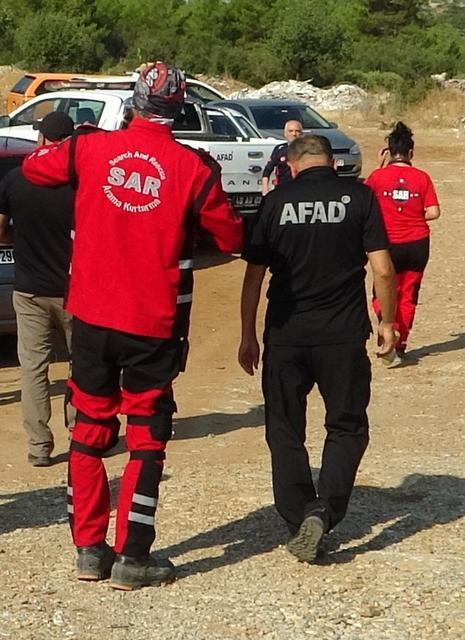 MUĞLA'DA KAYBOLAN ALZHEİMER HASTASI KADINDAN BİR HAFTADIR HABER ALINAMIYOR