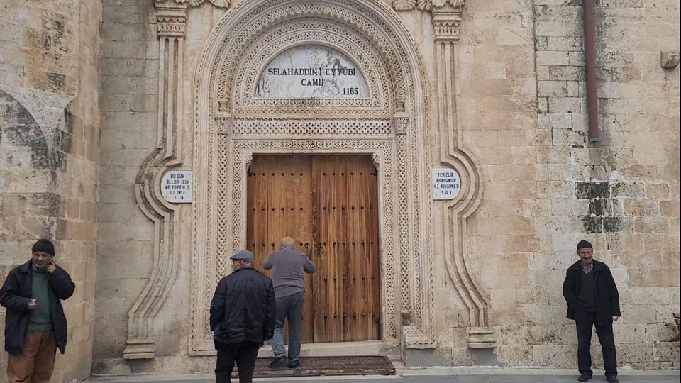 DİYARBAKIR'DA YAKLAŞIK 9 ASIRLIK CAMİDE MUKABELE GELENEĞİ YAŞATILIYOR