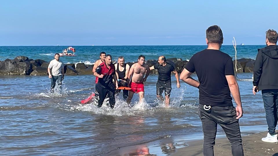 15 yaşındaki çocuk boğulma tehlikesi geçirdi