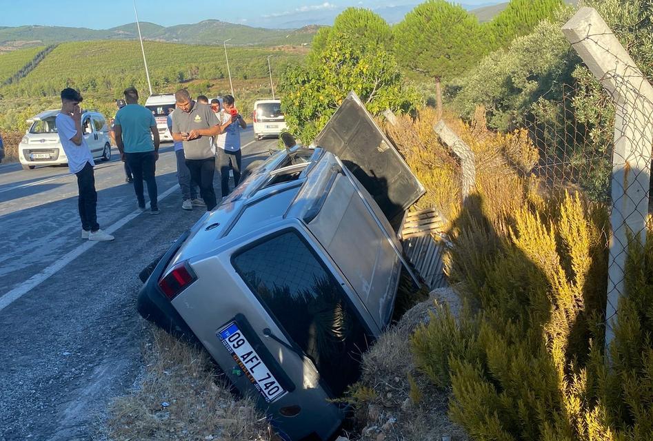 Aydın'da freni boşalan otomobil şarampole devrildi