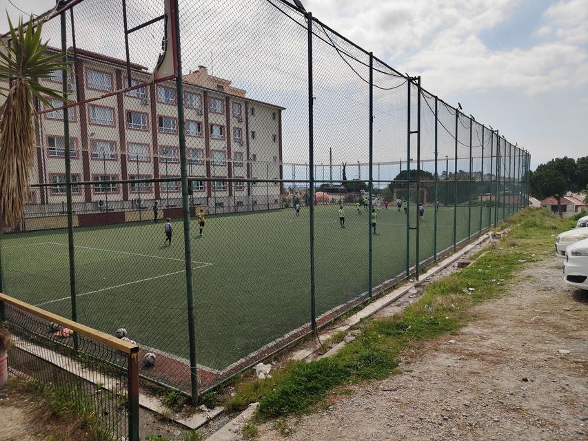 Aydın'da halı saha maçında kalp krizi geçiren kurye hayatını kaybetti