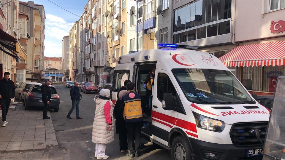 ÇORLU'DA İKİ ARAÇ ÇARPIŞTI, 1 KİŞİ YARALANDI: KAZA ANI KAMERADA