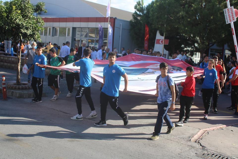 AMATÖR SPOR HAFTASI AYDIN'DA TÖRENLE BAŞLADI