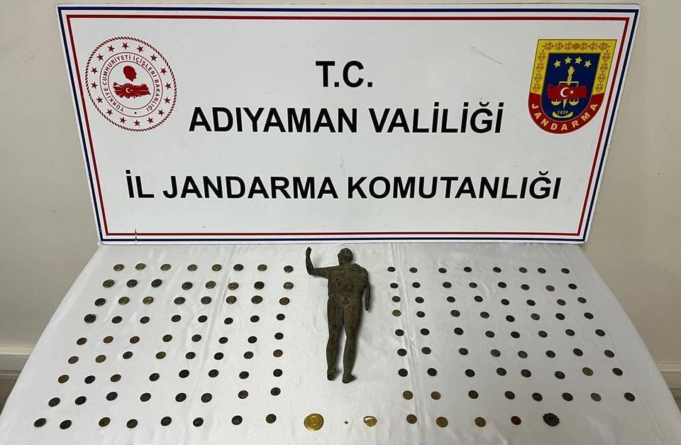 TARİHİ ESER KAÇAKÇILARINA OPERASYON: 4 GÖZALTI