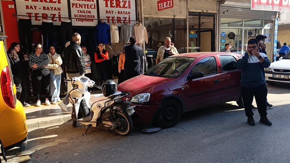 14 yaşındaki motosiklet sürücüsü kaza yaptı