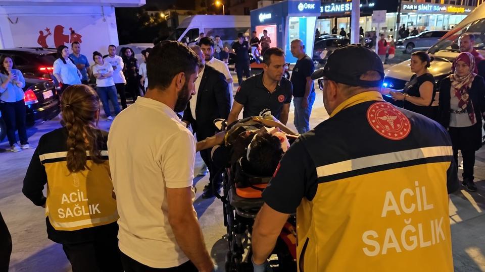 Otomobil ile hafif ticari araç çarpıştı: 3 yaralı