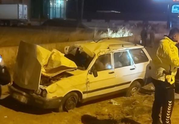 Trafik kazasında 1 kişi öldü, 2 kişi yaralandı