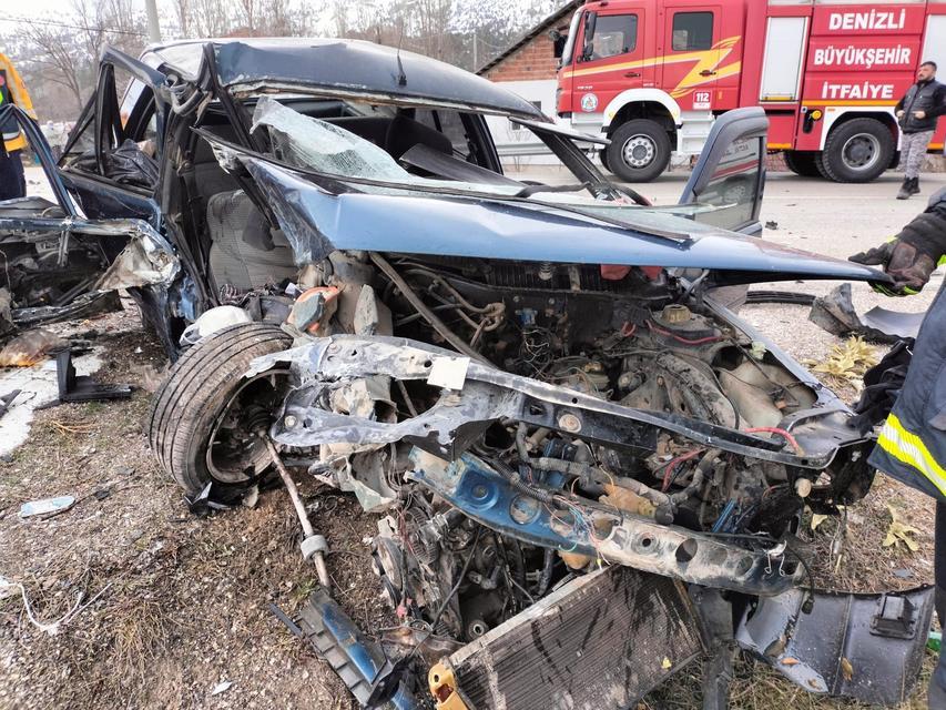 Zincirleme trafik kazasında 3 kişi yaralandı