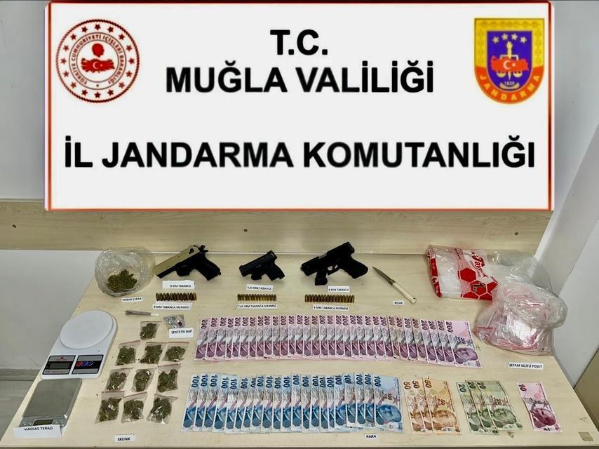 Kiralık villaya uyuşturucu baskını