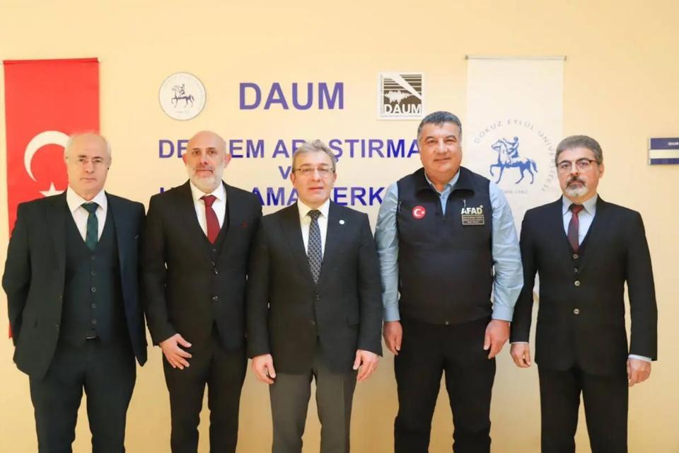 DAUM Müdürlüğüne Prof. Dr. Sözbilir atandı