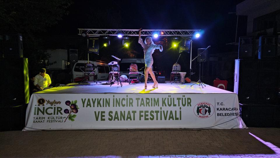 KARACASU'NUN YAYKIN İNCİRİ, FESTİVALLE TANITILDI