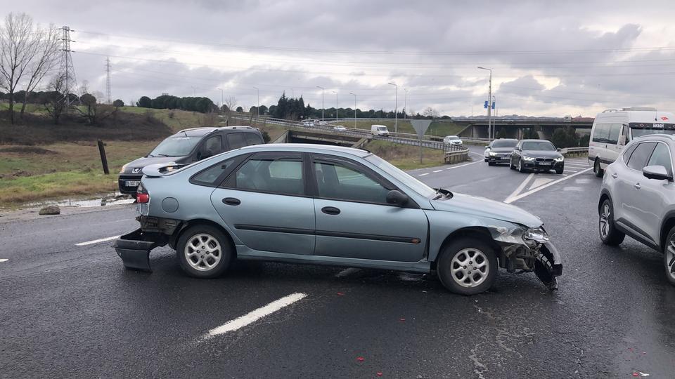 ÇORLU'DA TRAFİK KAZASI: 1 YARALI