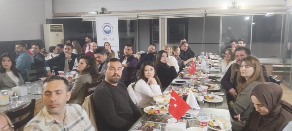 Söke Genç İş İnsanları Derneği üyeleri iftarda buluştu