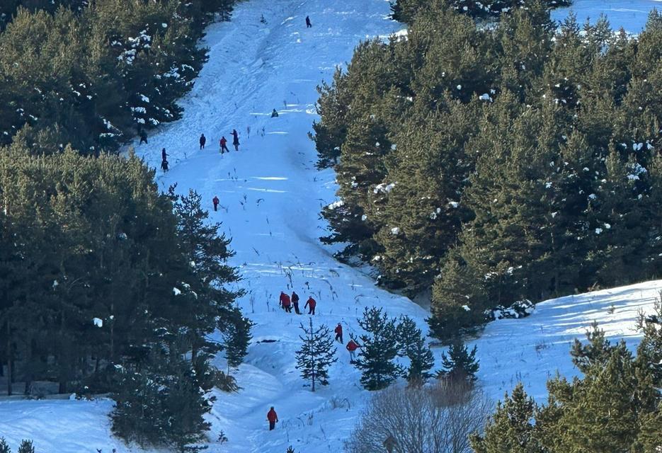 Palandöken’den acı haber: 1 ölü, 3 yaralı