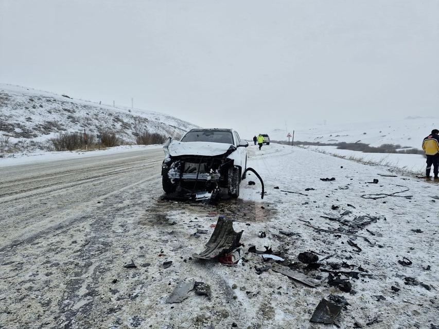 Erzurum'da trafik kazası: 2 ölü