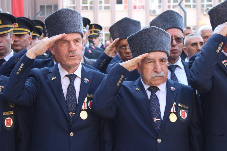 AYDIN'DA GAZİLER GÜNÜ TÖRENLE KUTLANDI GAZİ ECE: "GAZİLİK, TÜRK VATANSEVERLİĞİNİN DESTANIDIR"