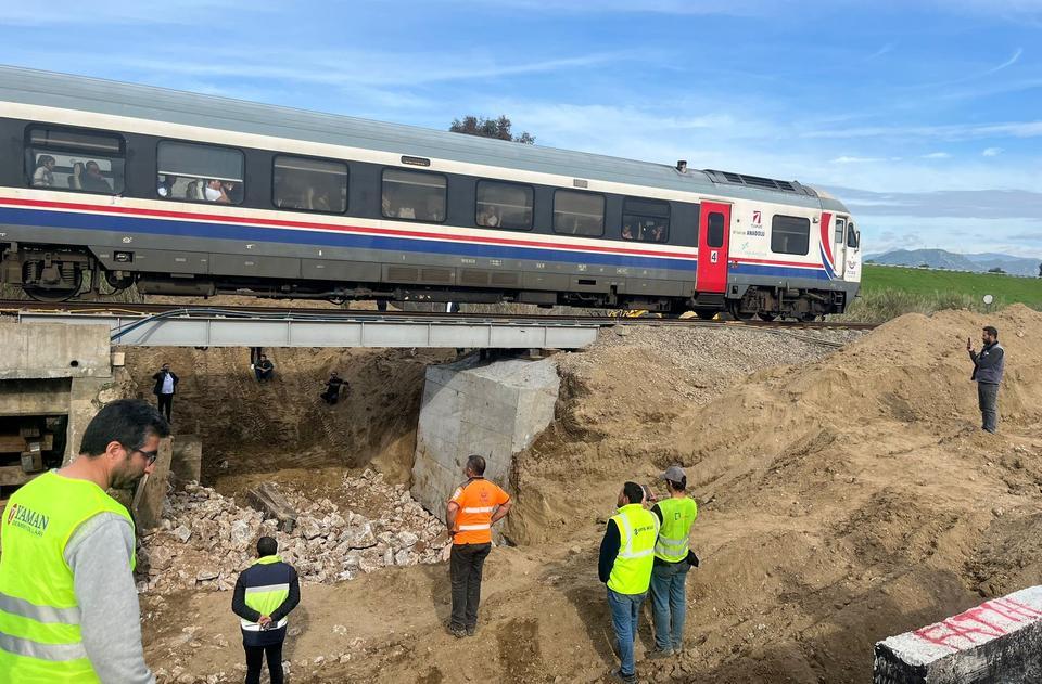 Aydın’da durdurulan tren seferleri yeniden başladı