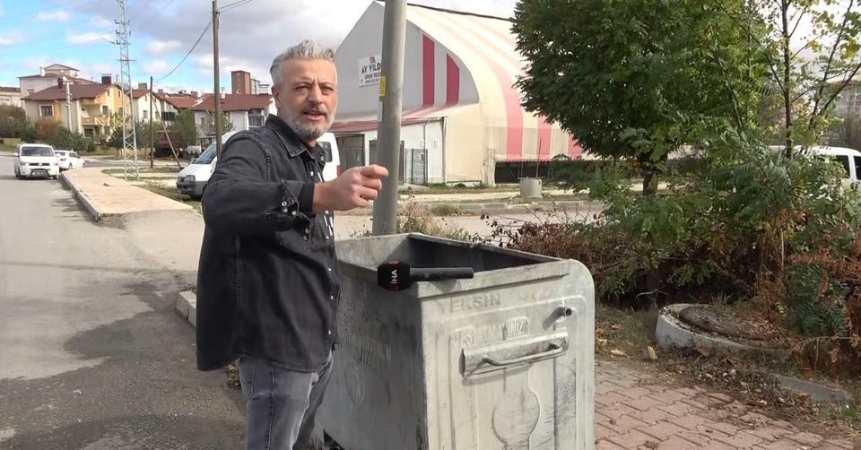 ÇÖPE ATILAN YENİ DOĞAN BEBEĞİ BULAN VATANDAŞ KONUŞTU: "BOĞULSUN DİYE POŞETİN AĞZINI SIKICA BAĞLAMIŞLAR"