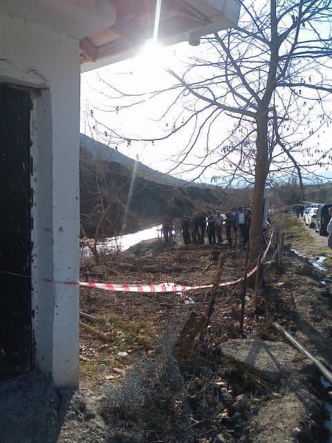 Otları temizlemek isterken yanarak can verdi