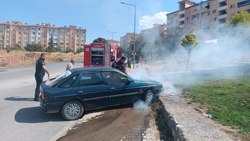 MALATYA'DA ARAÇ YANGINI