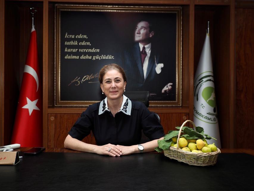 KAYMAKAM KAN: "NAZİLLİ İÇİN KAPIM HERKESE AÇIK"