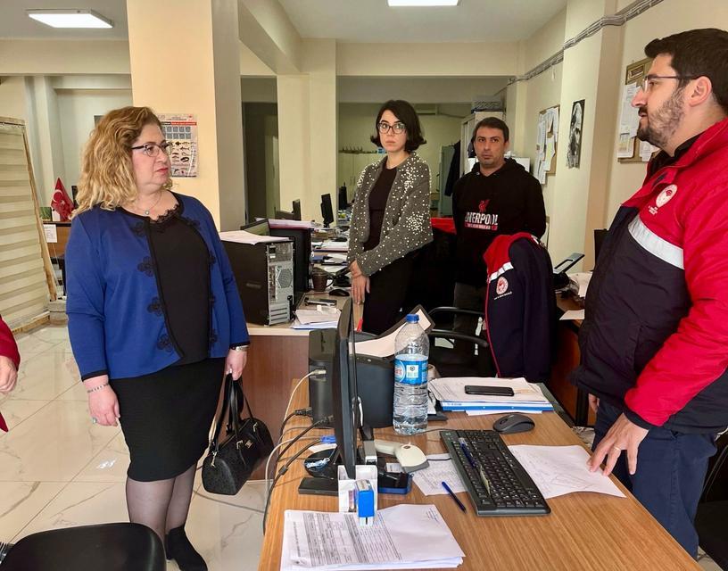 Kaymakam Doğru, ilçe tarımı hakkında bilgi aldı