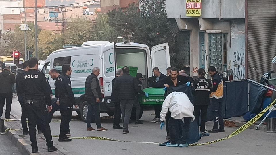 AMCA ÇOCUKLARININ SİLAHLI KAVGASI KANLI BİTTİ: 2 KARDEŞ ÖLDÜ