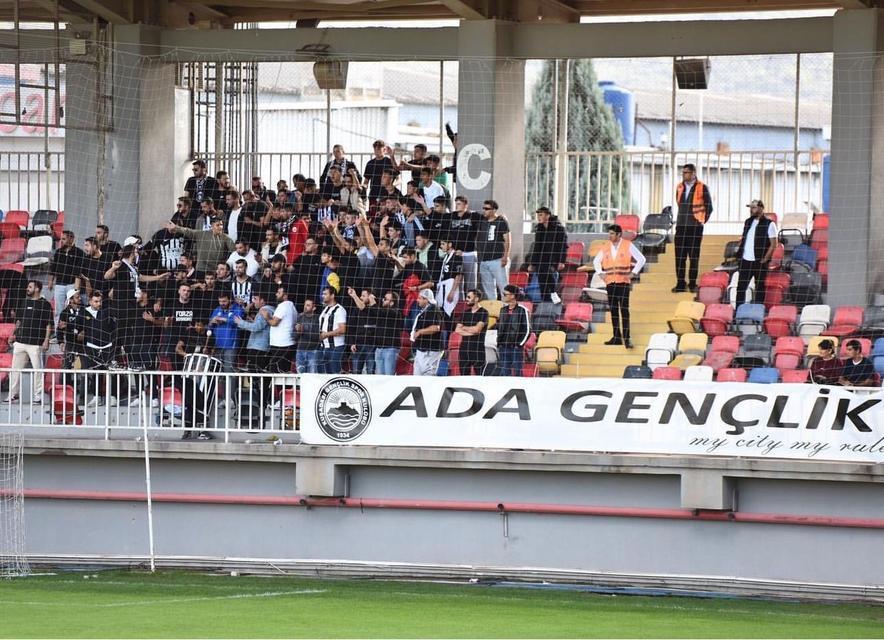 KUŞADASISPOR'DA TEKNİK DİREKTÖR GÖRÜŞMELERİ BAŞLADI