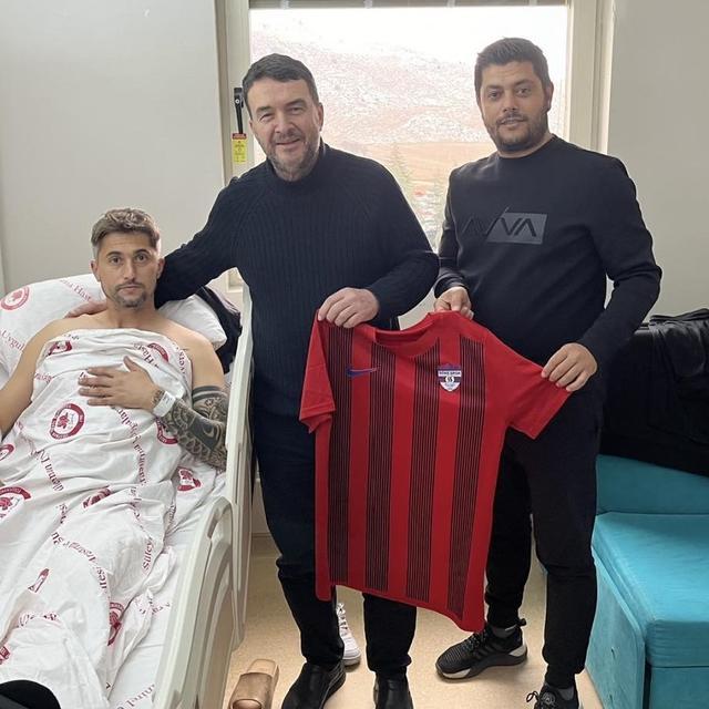 Sökespor’da stoper Gökhan Hıdır ameliyat oldu